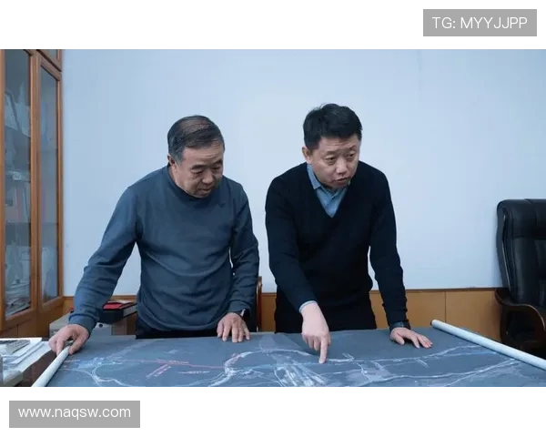 张岩谈青少年成长榜样作用